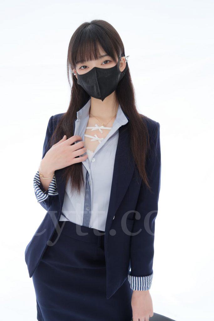 图片[5]-紧急企划 见希w 写真摄影合集 | 完整系列收录（共24期）